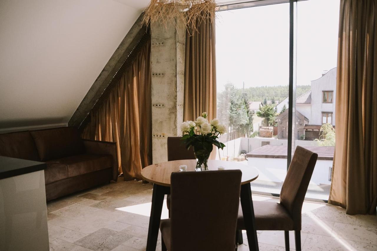 Szklany Przystanek Apartment *