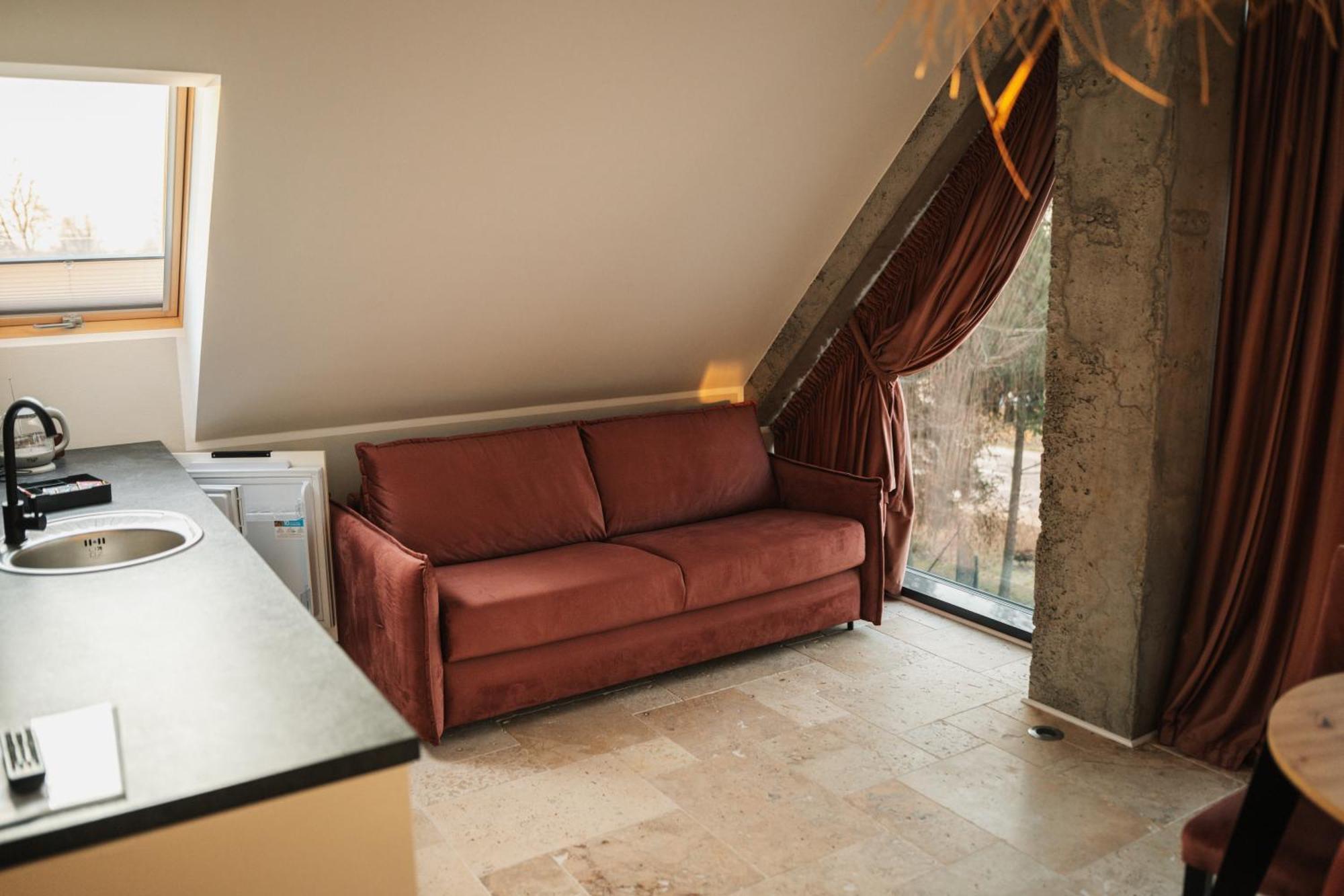 Szklany Przystanek Apartment *