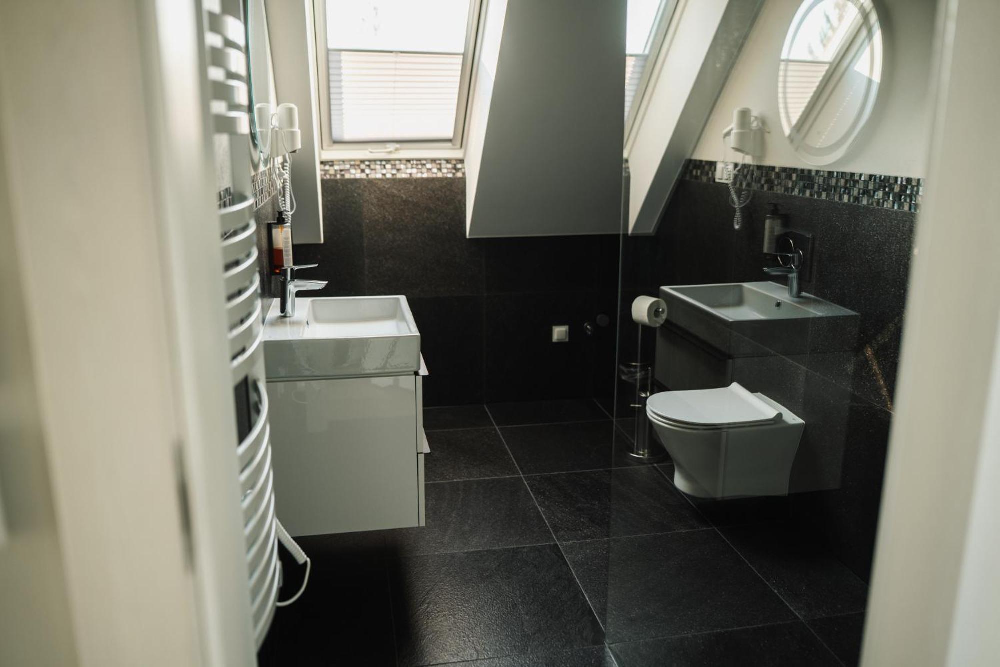 Szklany Przystanek Apartment
